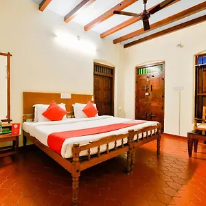 green-aura-alleppy.hotels-alappuzha.com/